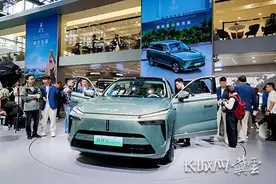 数览河北75年巨变丨年均增长10.7% 消费品市场繁荣活跃图片