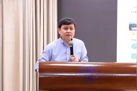 “劝人学医天打雷劈？”“学医一定要读博？”张文宏巧妙解答图片