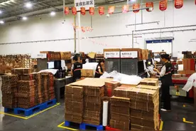广东今年快递业务量突破300亿件，全国居首！推进快递出海图片