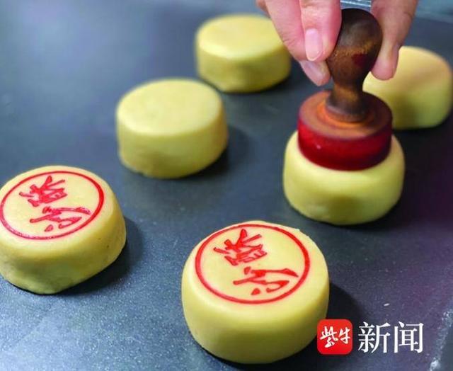 江风鹞韵共秋日，乐余风筝季邀您共赏！