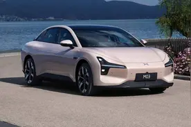 小鹏MONA M03正式发布 起售价有点狠 Model 3平替?图片