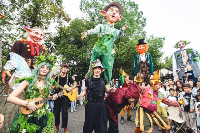 让戏剧在日常里自然发生