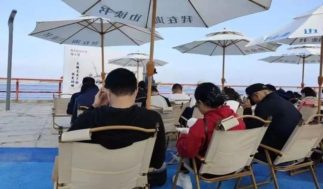 舟山海边有惊喜！很多舟山人来参加→