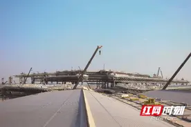 长沙黄花机场改扩建工程刷新建设“进度条”图片