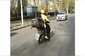 家长赖床，叫“跑腿”送孩子上学？律师：“跑腿”或涉嫌非法营运图片