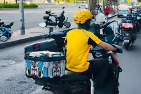 当一位听障人士成为外卖骑手图片