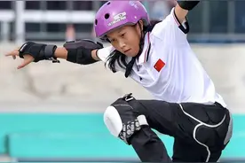 滑板三朵“小花”提前锁定巴黎奥运会参赛资格，济南小妮曾勇夺杭州亚运会滑板金牌图片