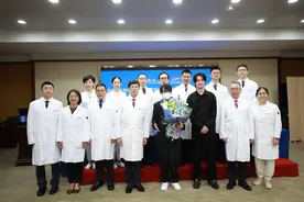 亚洲首例！知名歌手在杭州接受心肝同期联合移植手术，已顺利出院图片