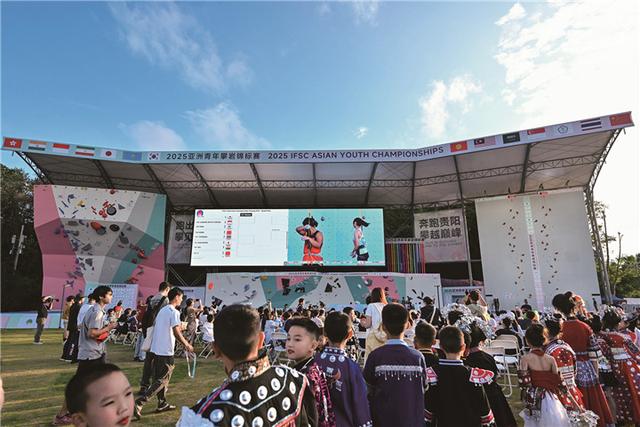 “彩湖”   世界攀岩运动坐标中的“攀岩生命体”