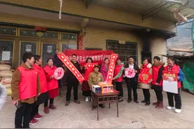 金沙县人武部广泛开展“2025年春节慰问军人军属、退役军人、军烈属”活动图片