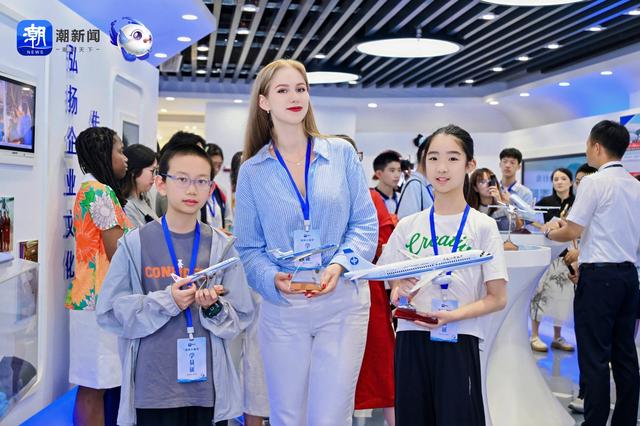 校园新探| 翼展宏图 筑梦航空：我的航空世界探秘记