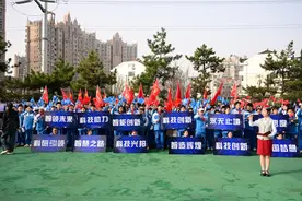 小创客，大科技！青大附中开启科技节，激发青春创新力量图片