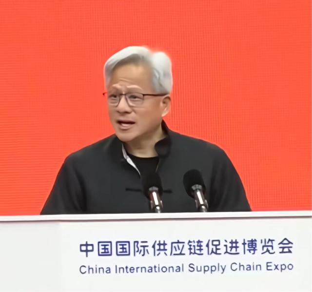 黄仁勋：希望我和数字分身一起变聪明