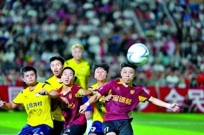 《光明日报》关注贵州：“村超”归来，文体旅市场人气旺嘞！