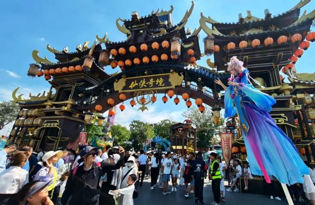高建立到龙亭区调研