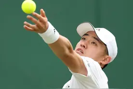 赢了！吴易昺杭州亚运首秀，和家人拥抱泪洒赛场！图片