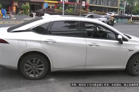 3月收入1万9，4月6千多？网约车司机称遭投诉接单量大打折扣：没一个女乘客订单图片