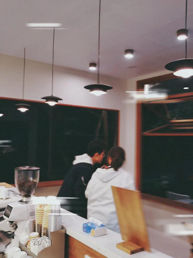 对对对！在山里喝咖啡就去那个地方！