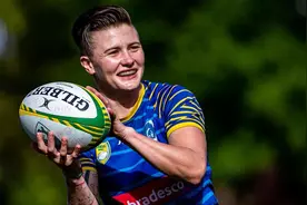 莹观天下|抗癌旗手、“十朝元老”……巴黎奥运会的特别面孔图片