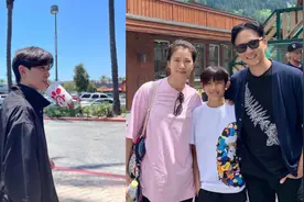 港媒：4年前“眯眯眼”视频被质疑歧视亚裔，张智霖儿子道歉图片