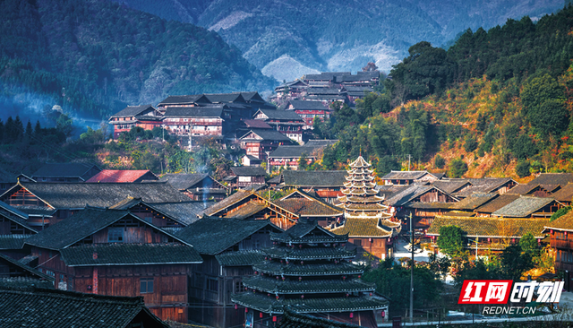 “跟着湘超游怀化”②丨赴一场山水之约 共赏五彩怀化秋韵