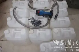 “油耗子”开豪车“出征”被一锅端 宜城警方破获系列盗窃柴油案图片