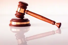 相亲次日两人领证，婚礼次日新娘跑了，男子起诉婚介公司，律师解读图片