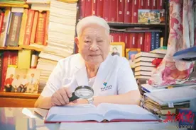 “00后”儿科泰斗赵祥文：百岁仁者 护童不倦图片