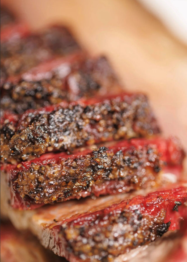 太Chill了！解锁闵行的“欧式慢生活”，在喷泉广场晒太阳、吃烤肉……