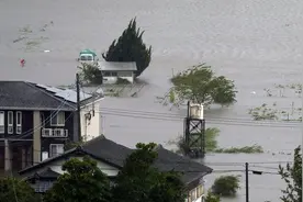 台风“珊珊”已致日本6人死亡，目前风力减弱图片