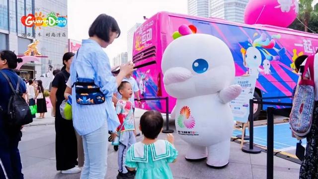 国庆假期第二日，广东4A级及以上景区接待游客461.5万人次