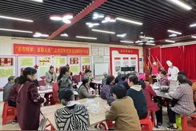 “以文化人，以情暖心”，平湖街道各社区开展冬至关爱慰问活动图片