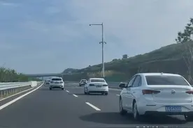 中秋假期记者体验济潍高速：一路顺畅一路风景图片