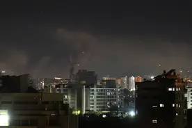 突发！以色列多地遭袭，特拉维夫响起爆炸声图片