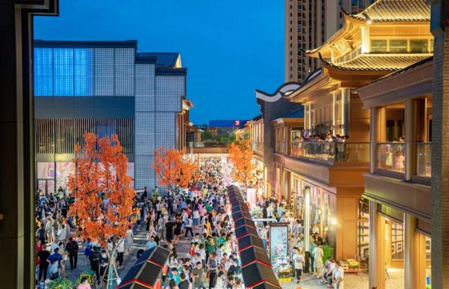 这个“十一”不一样 沙市City Walk，解锁一座城的百万种可能
