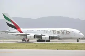 多国航司：禁止携带寻呼机和对讲机图片