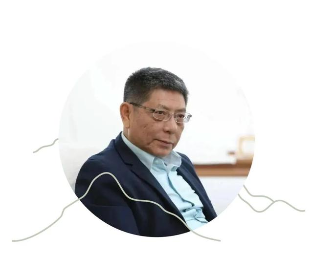 在秋日的山谷间，赴一场思想盛宴