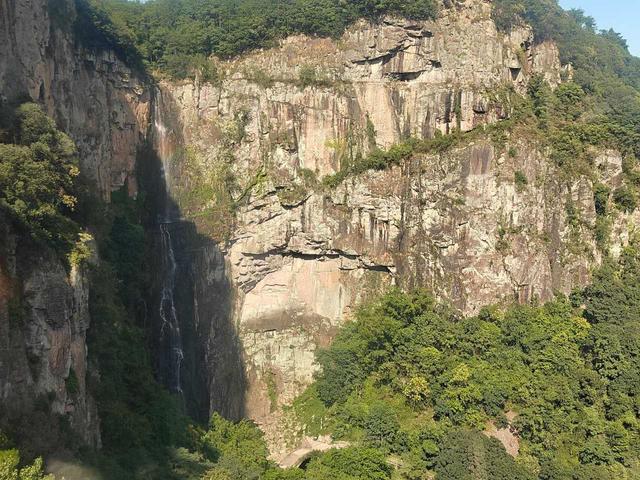 “四明三千里”采风行！跟着诗人游宁波四明山邂逅诗意与清凉