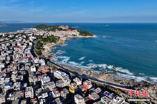 福建妈祖故里引游人