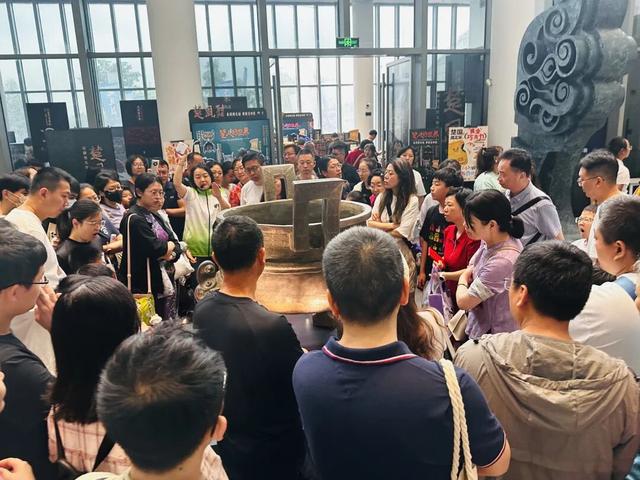 想你的风吹到了闵行，好吃好看更好玩！29天狂欢季即将开启↑↑↑