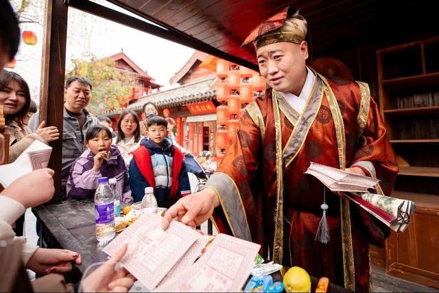 文旅观察｜去景区玩还能赚“钱”是怎么回事？