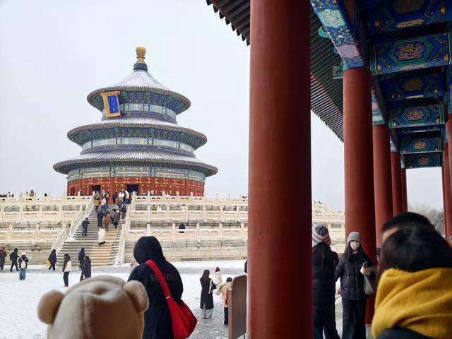 京城古韵，雪落红墙，一起感受北京冬日氛围感