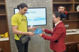 “Very good！”兴业银行这项服务丝毫不“见外”图片