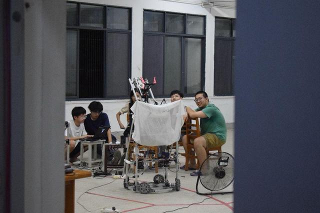南华大学在全国大学生机器人ROBOCON年度赛事中获12项奖