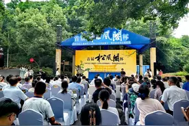 鄂州松风阁书法大赛颁奖仪式暨旅游周开幕图片