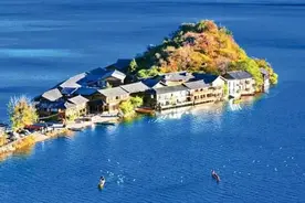 台媒看大陆：云南丽江泸沽湖——“高原明珠”图片