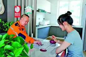 行驶“最美天路”体验“最美驿站”——走进国道318线上的首座工会驿站和司机之家图片