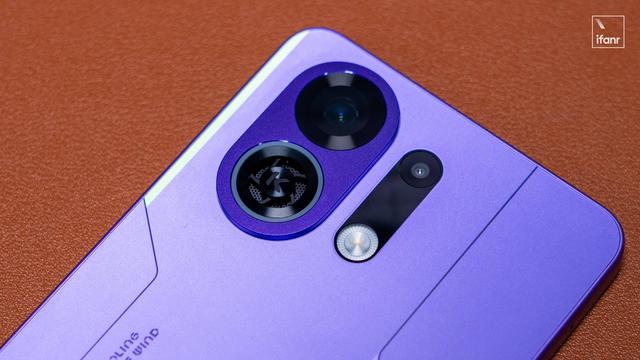 OPPO K13 Turbo Pro 发布：1999 元起售！给性能机加风扇，真的有用吗？