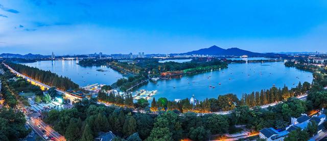 国庆中秋南京预计接待游客超1800万人次，600多项活动已备好