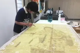 走近绵阳博物馆的古书画修复工匠 看妙手如何复完璧图片